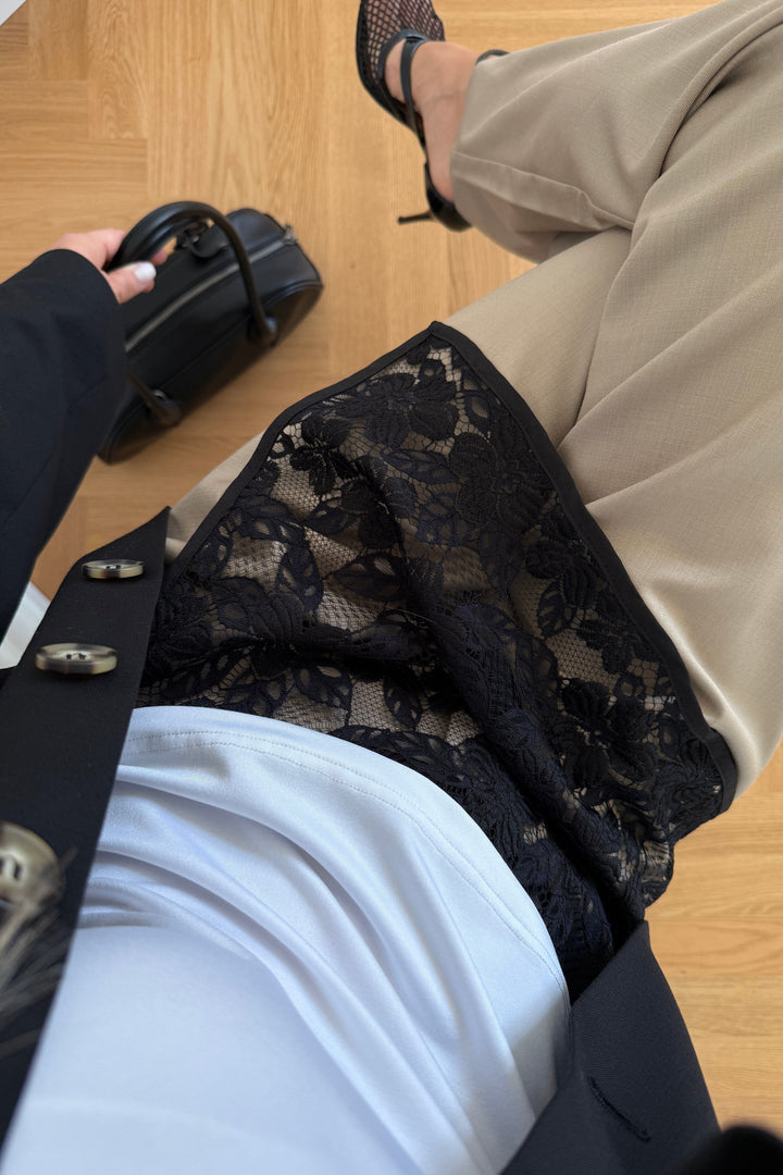 Noella - N-Marci Skirt 16530001 - 004 - Black Tørklæder 