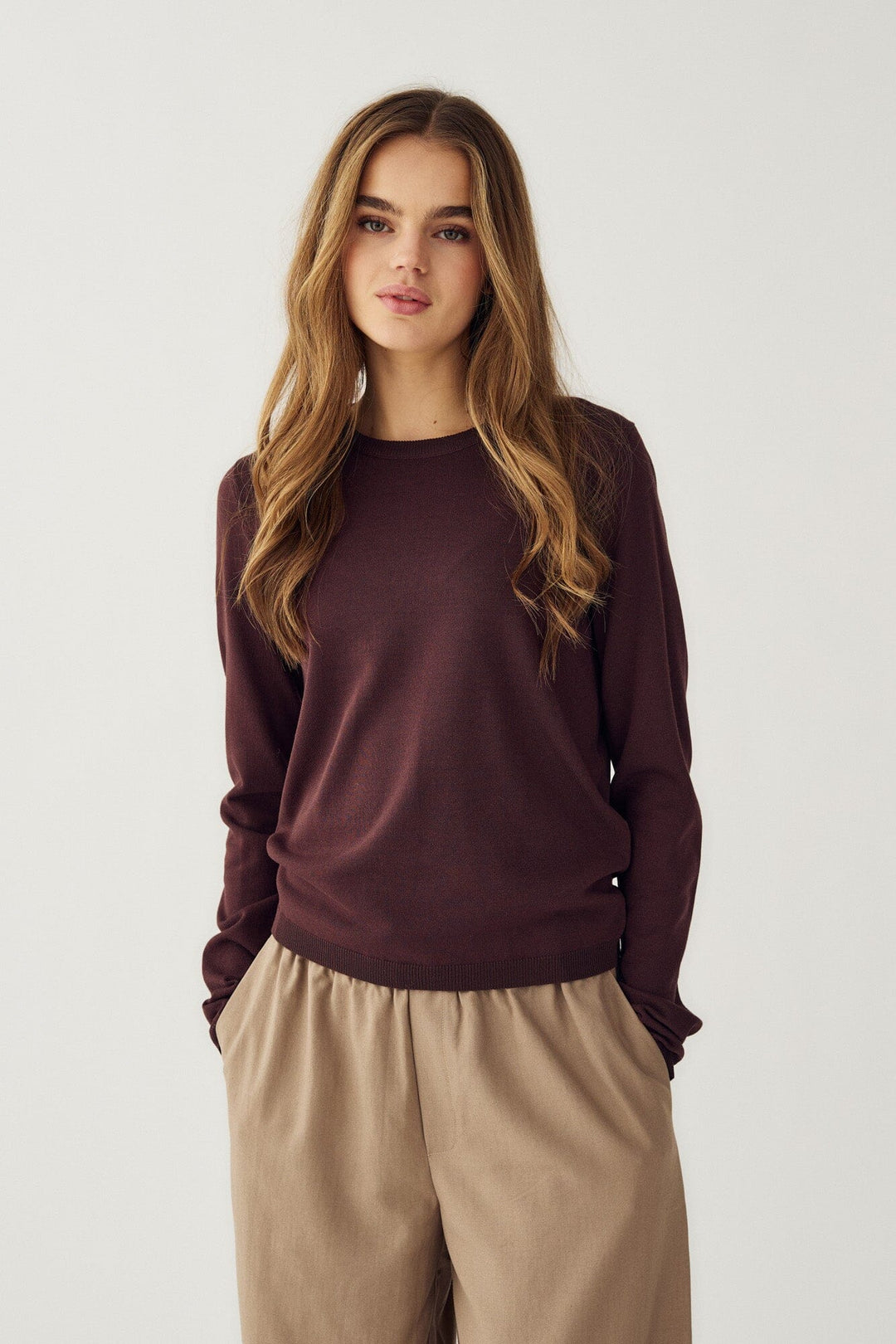 Noella - N-Mardine Knit 16020001 - 674 - Chocolate Strikbluser 