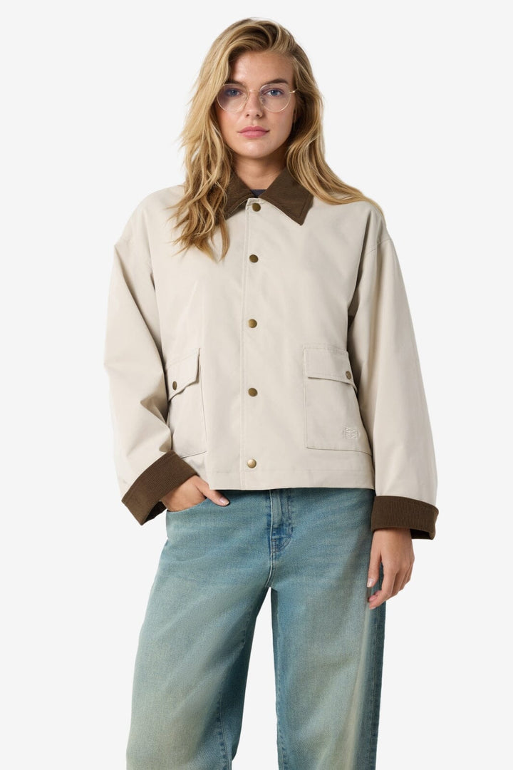 Noisy May - Nmnora Corduroy Collar Jacket - 4679979 Silver Lining Morel