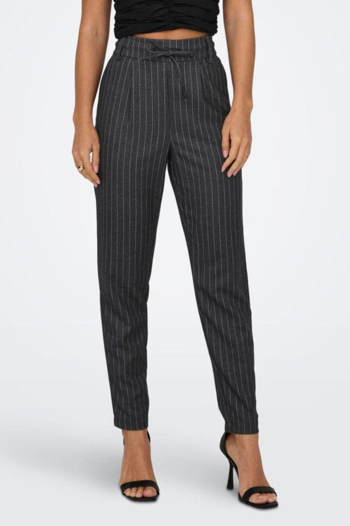 Only - Onlpoptrash-Naja Fine Stripe - 4380380 Dark Grey Melange White stripe