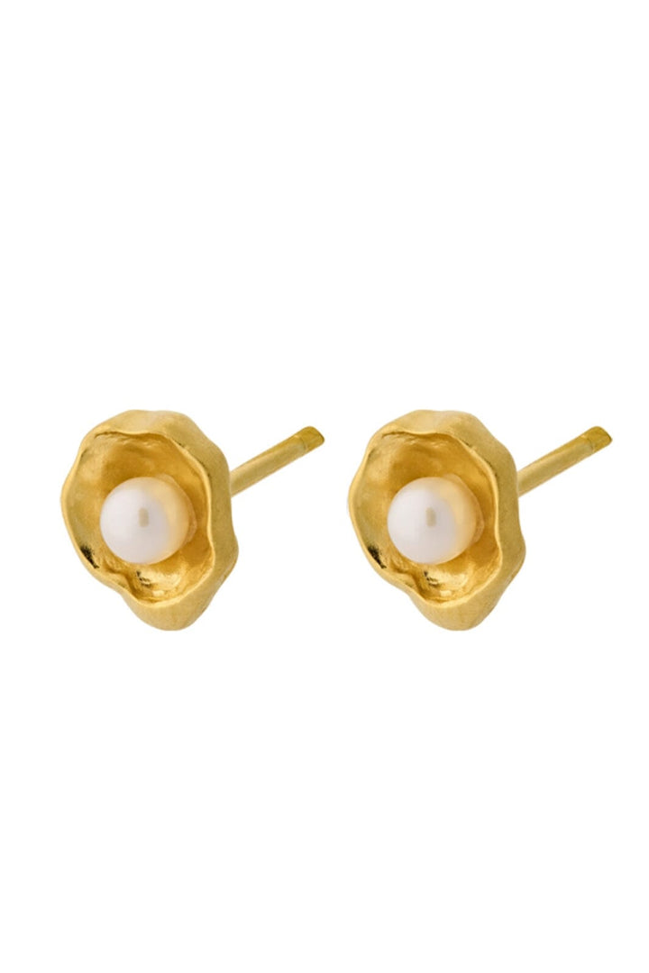 Pernille Corydon Jewellery - Hidden Pearl Earsticks - Golden Plated