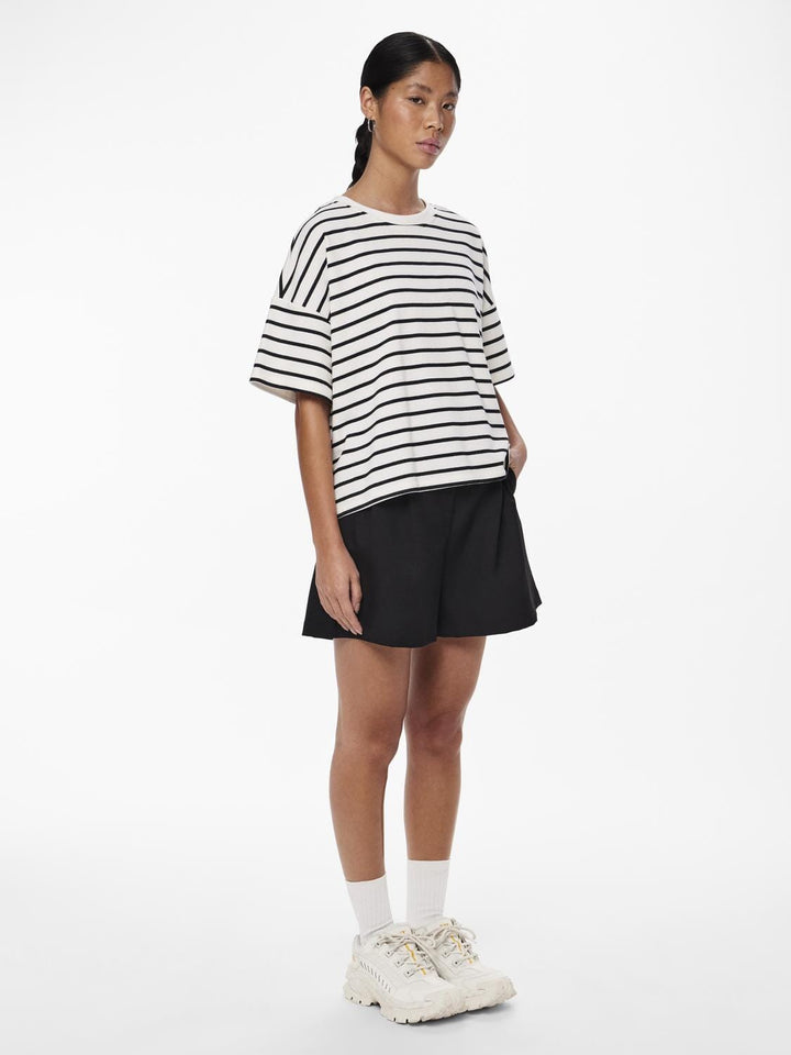 Pieces - Pcchilli Summer 2/4 Sweat Stripe - 4476191 Cloud Dancer Black