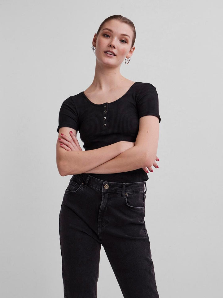 Pieces - PcKitte SS Top - Black