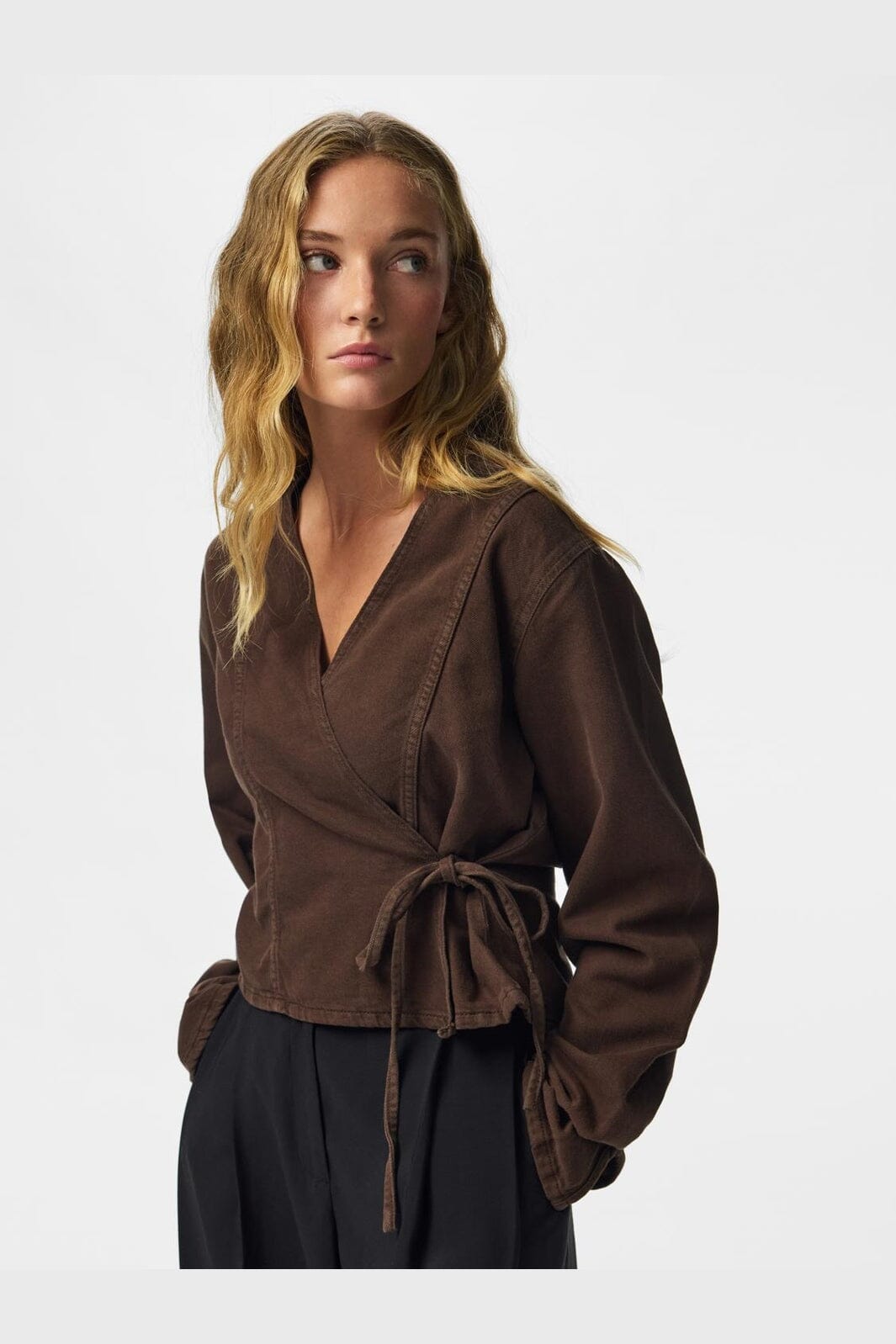 Pieces - Pcsilvia Ls Wrap Shirt - 5190497 Hot Fudge