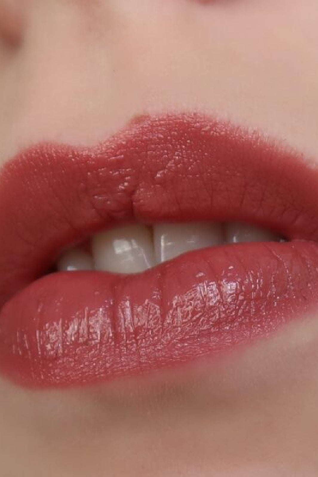 Sandstone - Intense Care Lipstick - 46 Naked Lips
