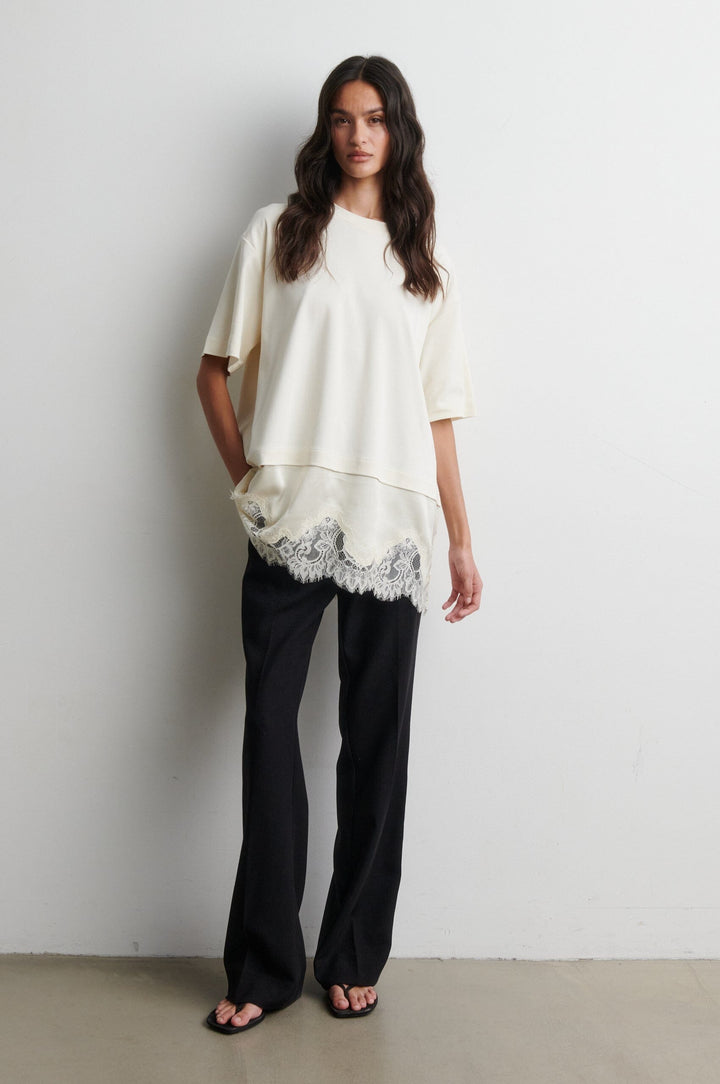 Second Female - Vaccara Lace Tee 61136 - 1027 Egret T-shirts 
