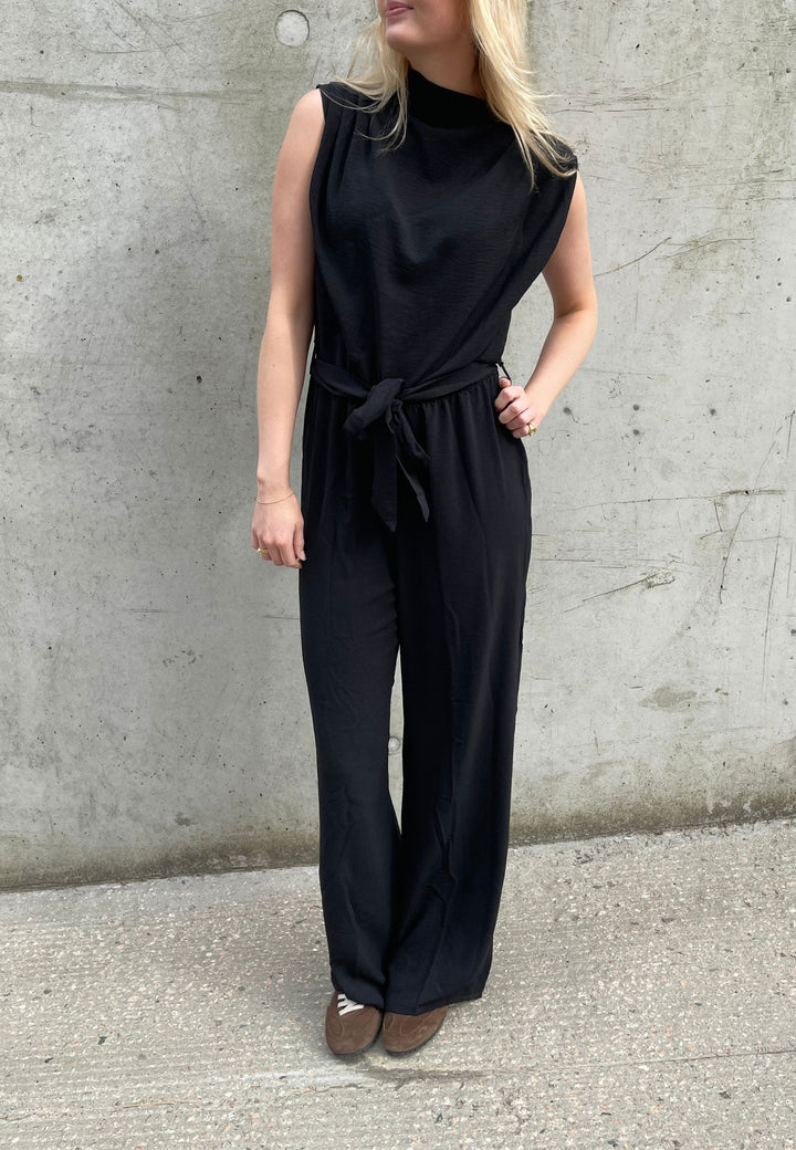 Sisters Point - Guto-Ju - 000 Black Buksedragter 