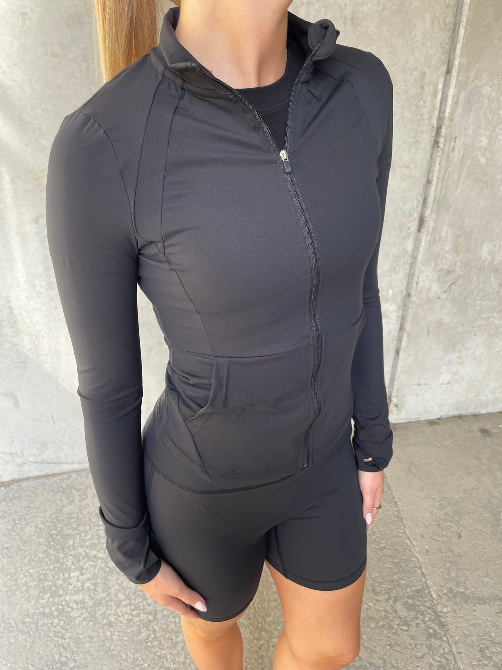 Sisters Point - Lay-Sho 19288 - 000 - Black Shorts 