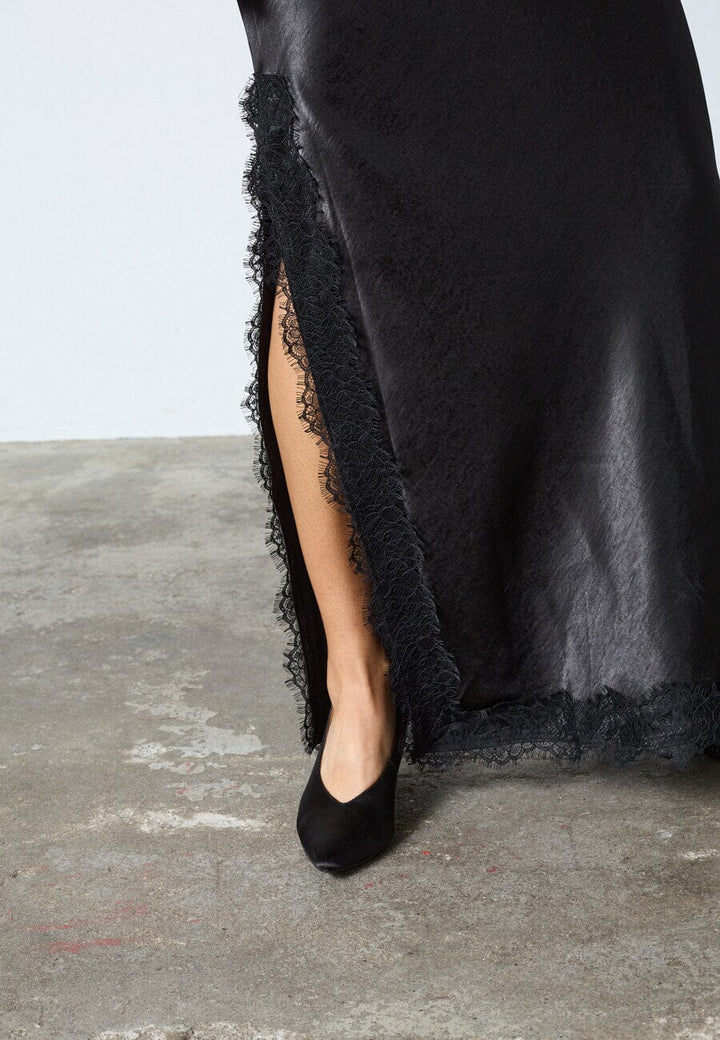 Sisters Point - N.Ero-Dr1 19746 - 000 - Black Kjoler 