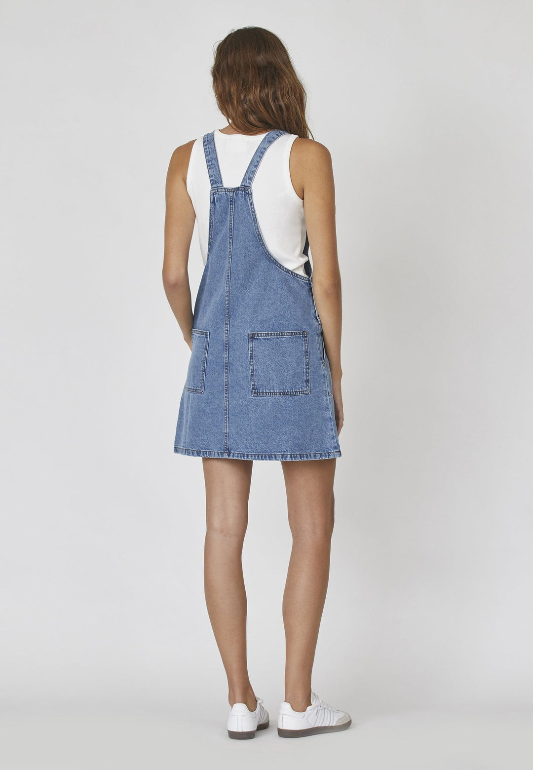 Sisters Point - Obana-Dr - 904 M. Denim Wash