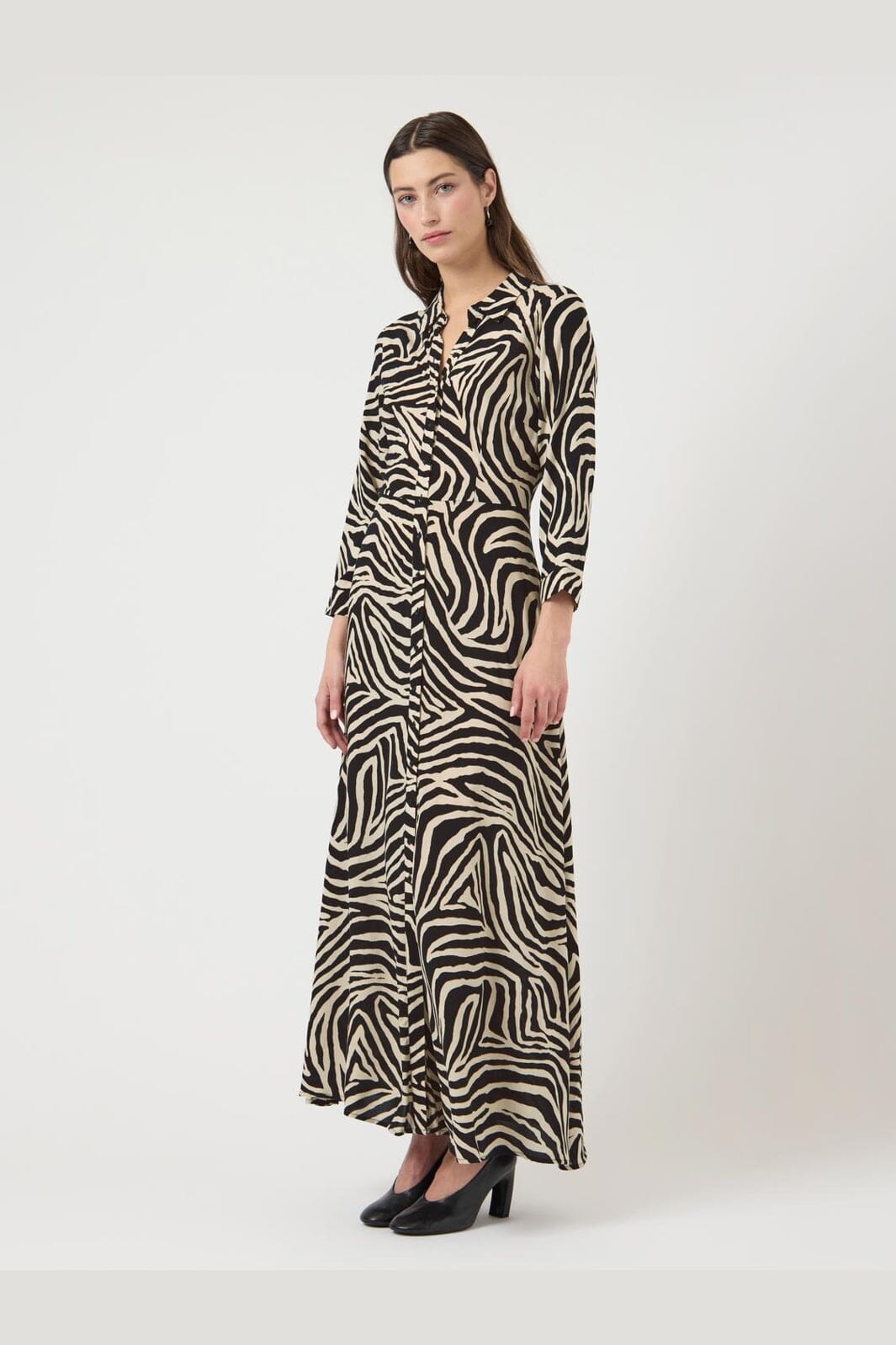 YAS - Yassavanna Long Shirt Dress - 4844009 Birch Zebra Print